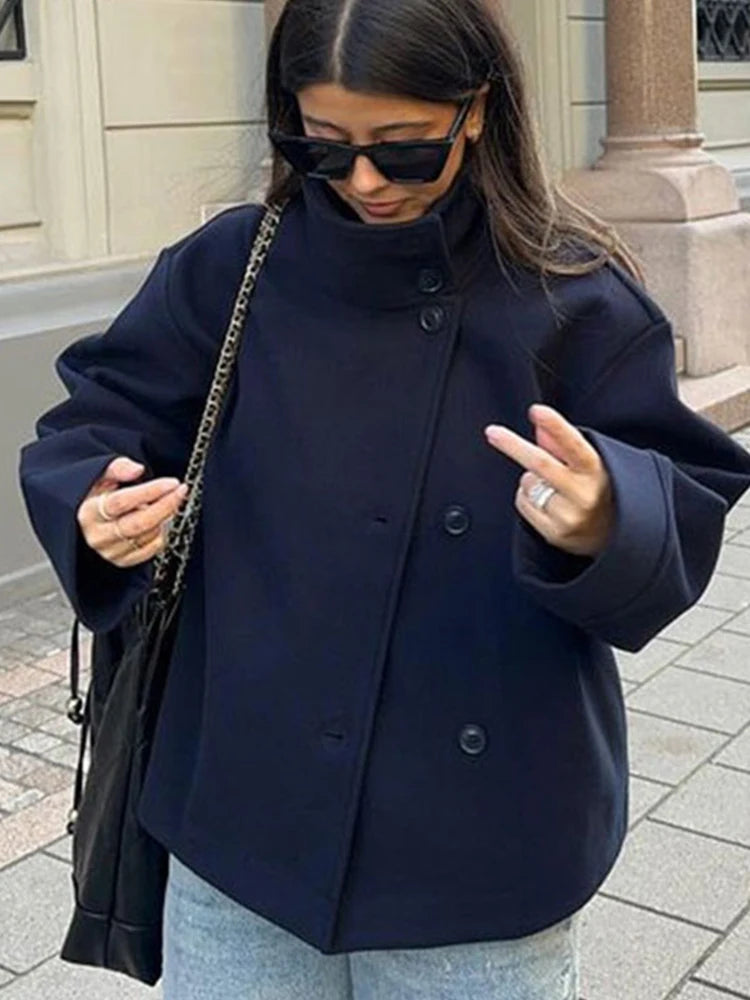 Manteau Femme Élégant à Manches en Fausse Fourrure et Lacure