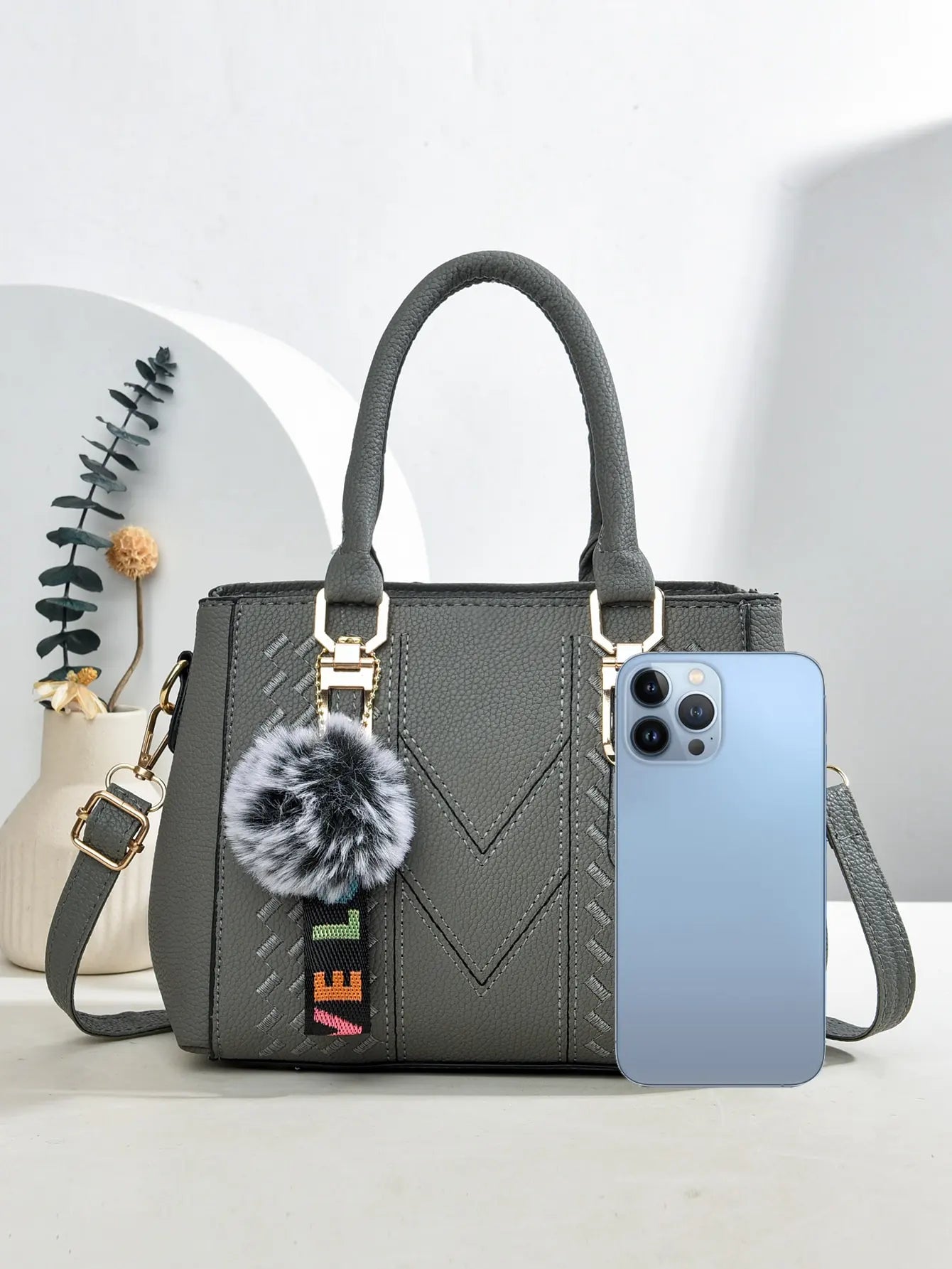 Sac Bandoulière Brodé Grand Modèle